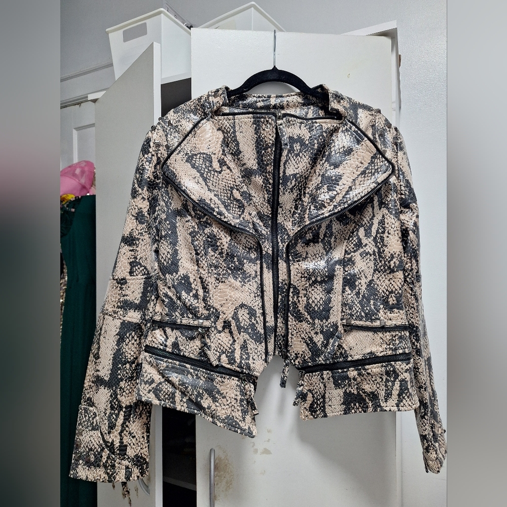 Stylish Snakeskin Leather Jacket